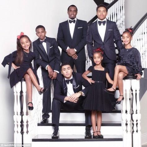 Sean Diddy Combs, Meagan Good, Diddy Combs, Black Family, Family Holiday Photos, Trey Songz, Family Christmas Cards, Celebrity Families, G Eazy