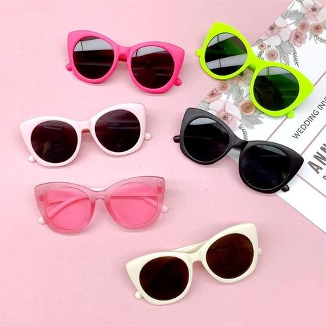 Sun Glasses Trend, Glasses Trends, Baby Sunglasses, Round Frame Sunglasses, Retro Kids, Pink Frames, Girl With Sunglasses, Kids Sunglasses, Sunglass Lenses