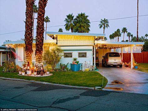 Trailer Park Aesthetic, Vintage Mobile Home, Single Wide Remodel, Beach Trailer, Ikea 2015, Retro Trailers, Home Flip, Oasis Springs, Mobile Home Makeover