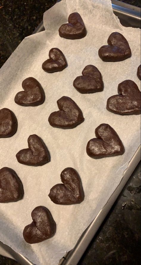 Cookies, brownie cookies, hearts, heart shaped cookies, valentines day cookies, baking, baking aesthetic, baker, brownies, dessert, heart desserts, heart cookies, baker girl Heart Shaped Cookies Valentines, Heart Shaped Brownies, Cookies Valentines Day, Cookies Valentines, Heart Desserts, Baking Aesthetic, Cookies Baking, Shaped Cookies, Heart Shaped Cookies