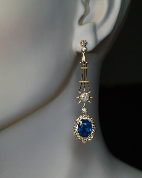 Sapphire Gold Jewelry, Natural Sapphire Ring, Antique Jewelry Earrings, Sapphire Aesthetic, Old Earrings, Jewelry Sapphire, Faberge Jewelry, Vintage Earring, Kay Jewelry