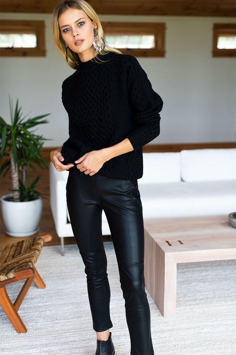 Leather pants fall outfit