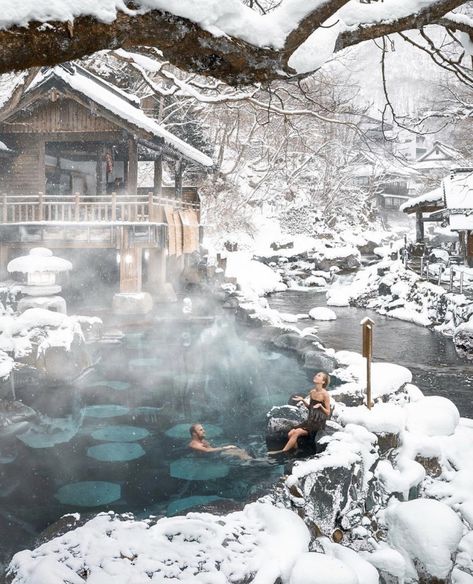 Discover This Amazing Onsen (Natural Hot Springs) Lost In Gunma Prefecture, Japan #Onsen #Hot #Spring #Japan #Gunma #Travel #SugoiiJapan Photo credits: @marcbaechtold Takaragawa Onsen, Onsen Japan, Japanese Onsen, Japanese Hot Springs, Japan Winter, Gunma, Hot Spring, Visit Japan, Fukuoka