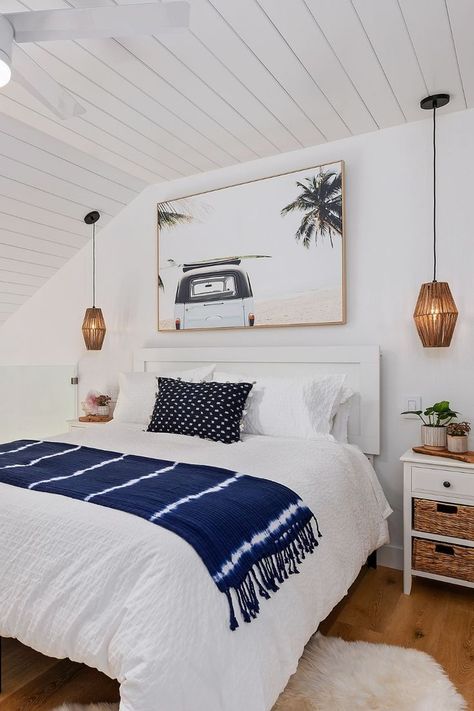 Tips for designing & styling the perfect Modern Coastal Bedroom to bring Beach vibes into your bedroom space year-round - The Sea Loft Modern Beach House Decor Coastal Style Bedroom, Beach Vibes Decoration, Sea Home Interior, Mediterranean Beach Apartment, Modern Beach Bedroom Decor, Beach Decor Bedroom Ideas, Coastal Airbnb Bedroom, California Beach House Bedroom, Coastal Modern Guest Bedroom