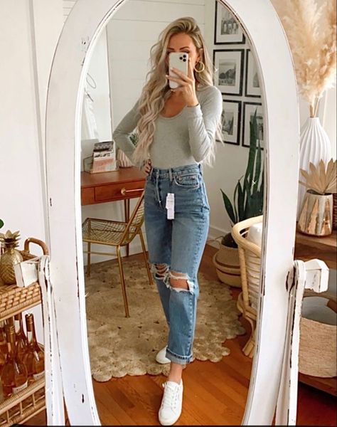 Body Suit And Mom Jeans Outfit, Sneakers Bar Outfit, Twenty Year Old Outfits, Body Suit Outfits Fall Casual, Casual Salon Work Outfit, Cold Spring Church Outfit, Everyday Spring Outfits Casual Simple, Pinterest Mom Aesthetic, Trendy Mom Outfits 2023