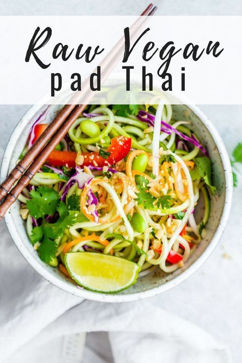 Simple Raw Vegan Meals, Raw Vegan Zucchini Noodles, Raw Vegan Lunch, Raw Vegan Tacos, Vegan Pad Thai Recipe, Keto Enchiladas, Peanut Butter Dressing, Raw Dinner, Raw Vegan Dinners