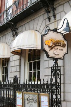 Have a drink at the bar from Cheers on your Boston vacation. Boston Tourist Attractions, Cheers Boston, Cheers Bar, Boston Vacation, Visiting Boston, Road Trip Places, Freedom Trail, Boston Things To Do, Movie Locations