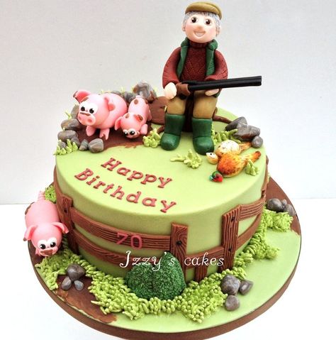 Pig farmer and hunting enthusiast! by izzyscakes Farmer Birthday Cake, Farm Birthday Cakes, Sheep Cake, Hunting Cake, Tractor Cake, 40th Cake, 70th Birthday Cake, Dad Birthday Cakes, Farm Cake