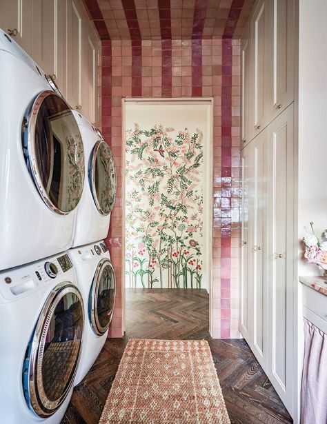 Flower_Mag_Laundry_Room_1002 Pink Laundry Room, Pink Laundry, Pink Laundry Rooms, Flower Magazine, House Laundry Room, Media Room Design, Amanda Smith, Ivy House, Laundry Mudroom