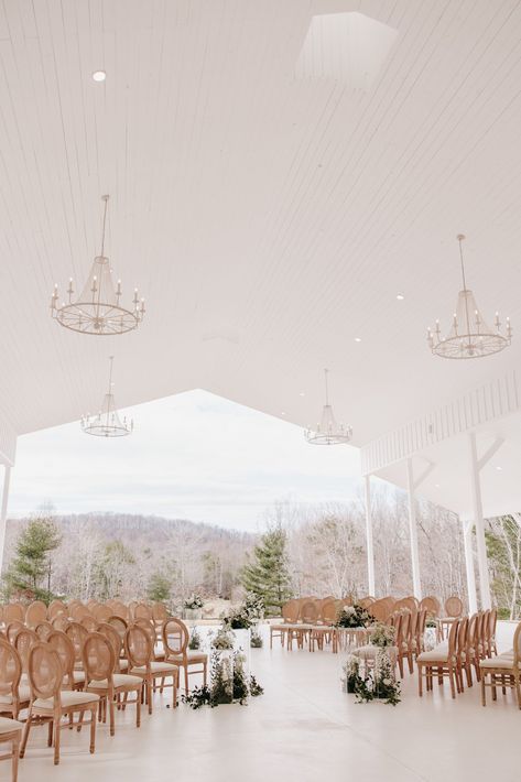 Northern Va Wedding Venues, Pretty Wedding Venues Outside, Wedding Venues Northern Virginia, Wedding Venues With A View, Southeast Wedding Venues, Virginia Wedding Venues Inexpensive, Dmv Wedding Venues, Best Wedding Venues In The Us, East Coast Wedding Venues