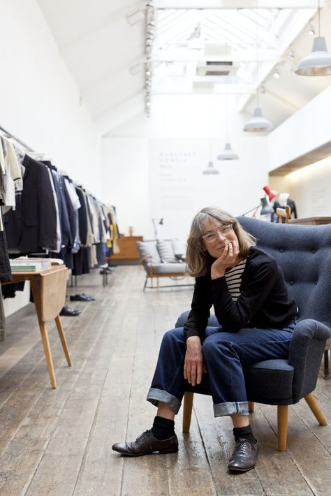 The outsider: Margaret Howell is British fashion's queen of minimalism | The Independent | The Independent Mode Ab 50, Pretty Preppy, The Sartorialist, Boyfriend Fit Jeans, Advanced Style, Margaret Howell, Gorgeous Fabrics, Boyfriend Fit, British Style