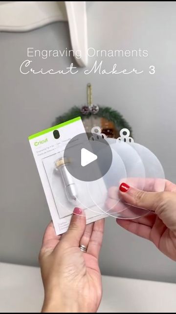 Christmas Ornament Crafts Cricut, Acrylic Engraving With Cricut, Sellable Cricut Crafts, Diy Personalized Christmas Ornaments With Cricut, Cricut Maker 3 Engraving, Cricut Wooden Ornaments, Homemade Cricut Christmas Gifts, Cricut Engraving Projects Acrylic, Flat Acrylic Ornaments Diy