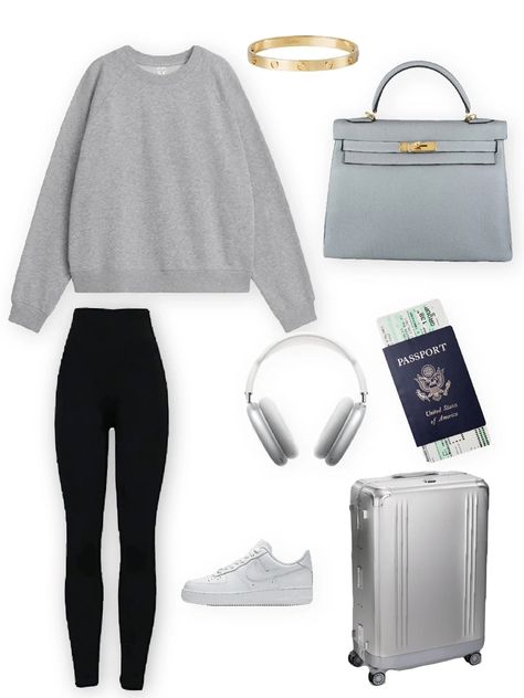 Cute Plane Outfit, Airport Outfit Leggings, Airport Style Comfy, Plane Outfit Airport Style, Leggings Travel Outfit, Airport Outfit Comfy, Cute Airport Outfit, Plane Trip, Comfy Airport Outfit