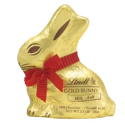 Lindt Easter, Dream Boards, Chocolate Covered Raisins, Gold Milk, Chocolate Bunnies, Candy Egg, Chocolate Rabbit, Halloween Kit, Chocolate Easter Bunny