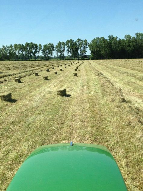 Bailing hay :) John Deere.! Bailing Hay, Country Boy, Hay Bales, Down On The Farm, I Miss Him, Country Boys, Moon Stars, Art Landscape, Arm Workout