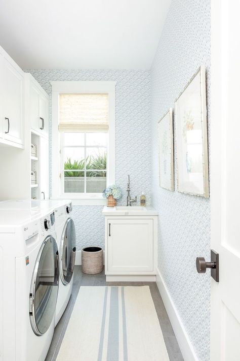 Laundry Room Ideas Coastal, Grandmillenial Laundry, Laundry Room Grandmillenial, Cape Cod Laundry Room, Gorgeous Laundry Room, Neutral Wallpaper Laundry Room, Grandmillenial Laundry Room, Blue Wallpaper Laundry Room, Grand Millennial Laundry Room