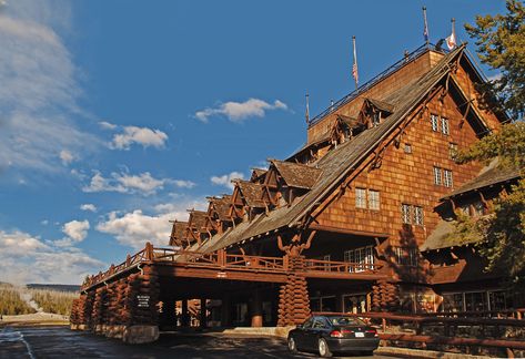 Old Faithful Inn Old Faithful Inn, National Park Lodges, Yellowstone Trip, West Yellowstone, Into The West, Yellowstone Park, Old Faithful, Us National Parks, Park Hotel