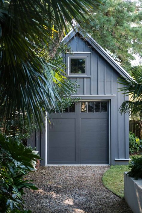 Tiny House With Garage, Storage Tiny House, House With Garage, Farmhouse Sheds, Garage Projects, Shed Makeover, Farmhouse Garage, Garage Guest House, Backyard Storage Sheds