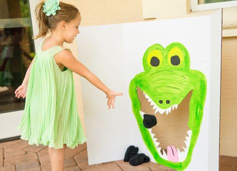 Peter Pan Crocodile, Alligator Birthday Parties, Neverland Map, Crocodile Party, Peter Pan Hat, Alligator Party, Alligator Birthday, Peter Pan Party, Reptile Party