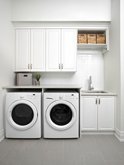 Single-Wall Laundry Room Design Ideas, Remodels & Photos Laundry Room Storage Shelves, Small Laundry Room Organization, Modern Laundry, Room Storage Diy, Basement Laundry, White Laundry, Herringbone Backsplash, Modern Laundry Rooms, Farmhouse Laundry Room