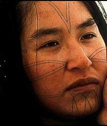 Inuit woman with face tattoos... Alaskan Tattoos, Tattoo Museum, Inuit People, Native Tattoos, History Tattoos, Pacific Northwest Art, Facial Tattoos, Nordic Tattoo, Inuit Art