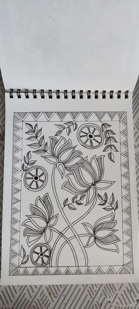 Simple Madhubani lotus art. Madhubani Lotus Design, Mithila Art Design, Madhubani Art Easy And Simple, Madhubani Art Drawing, Madhubani Art Simple, Lotus Madhubani Painting, Madhubani Art Lotus, Simple Madhubani Paintings, Simple Madhubani Art