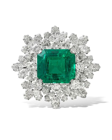 BULGARI MID-20TH CENTURY EMERALD AND DIAMOND PENDANT-BROOCH Jewelry Moodboard, Kashmir Sapphire, Bvlgari Jewelry, Flawless Diamond, Modern Jewellery, Jewelry Brooch, Gold Pin, Colombian Emeralds, Harry Winston