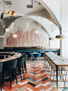 Click to See 18 Places in Toronto Design Lovers Should Not Miss Out On | Photo Credit: Anne Sage Art Deco Restaurant, Deco House, Art Deco Interior Design, Trending Art, Estilo Art Deco, Modern Art Deco, Restaurant Interior Design, Eclectic Design, Hospitality Design