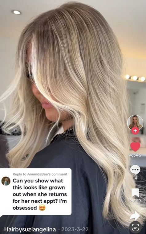 Blonde Highlights With Root Melt, Highlights With Root Melt, Blonde Bombshell Hair, Old Money Blonde, Blonde Dark Roots, Natural Blonde Hair, Root Melt, Baylage Hair, Blonde Hair With Roots