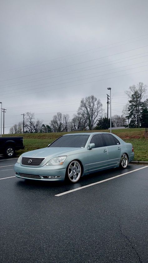 Very nice dropped '06 Lexus LS430 on Vogues 🤩 #Lexus #Voguetyres #Vogues Lexus 430, Lexus Ls430, Lexus Ls, Luxury Cars, Vogue, Quick Saves