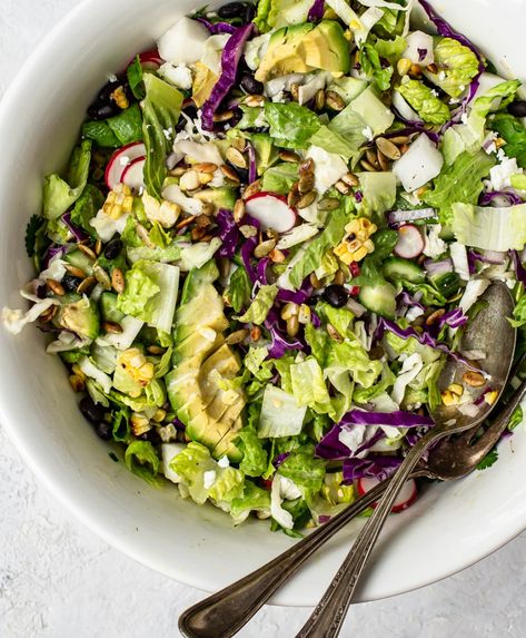 Mexican Chopped Salad, Mexican Salads, Relish Recipes, Hearty Salads, Kinds Of Salad, Chopped Salad, Grilled Corn, Light Lunch, Grilled Meat