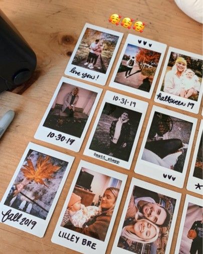 How To Organize Polaroid Pictures, Diy Poloroid Pictures Prints, Writing On Polaroids, Polaroid Writing, Polaroid Aesthetic Vintage, Print Polaroid Pictures, Polaroids Aesthetic, Poloroid Pictures Ideas, Polaroid Pics