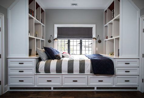 Wow! Kids or guest bedroom with storage drawers and cubbies - bookshelves. Interior Courtyard House Plans, Guest Room Storage, Built In Beds, Bed Designs With Storage, Kids Bed Design, Captains Bed, Built In Bed, Modern Office Interiors, Office Interior Design Modern