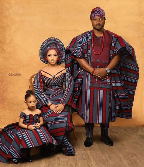 Fab Family #Asoebi #AsoebiSpecial ASO OKE TEXTILE @wovenmarketafrica 3 PIECE AGBADA @simeonandphilips D R E S S @sheyeoladejo S T Y L I S T @mobabs.ood PHOTOGRAPHY @spotlightpi Wedding Suit Styles, Nigerian Traditional Wedding, Yoruba Wedding, Traditional Wedding Attire, African Traditional Wedding, Aso Oke, African Print Dresses, Latest African Fashion Dresses, African Wedding