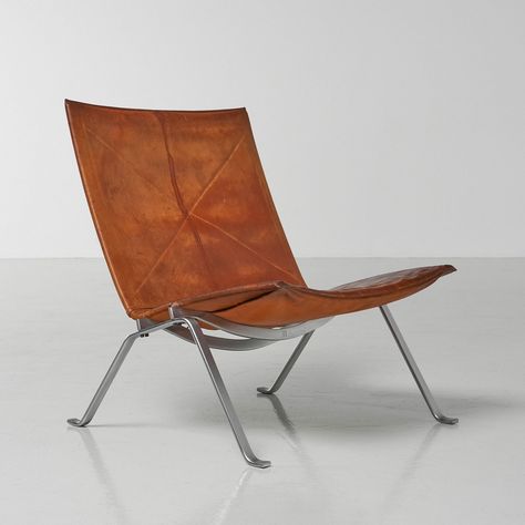 Listed on VNTG.com: Poul Kjaerholm PK22 chair by E. Kold Christensen, Denmark 1956 | #vntg #vintage Pk22 Chair, Poul Kjaerholm, Tulip Chair, Modern Lounge Chairs, Modern Lounge, Easy Chair, Vintage Design, Denmark, Lounge Chair