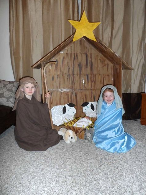 Nativity Stable Diy Cardboard, Cardboard Bethlehem Scene, Diy Nativity Scene For Church Play, Christmas Play Props, Cardboard Nativity Scene Diy, Diy Stable Nativity, Diy Manger Scene, Nativity Scene Play, Nativity Costumes For Kids