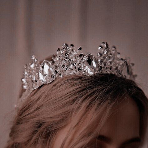 Victoria + Core, Royalty Core, Fantasy Crown, Crown Aesthetic, Royal Core, Medieval Aesthetic, Queen Aesthetic, Royalty Aesthetic, Royal Aesthetic