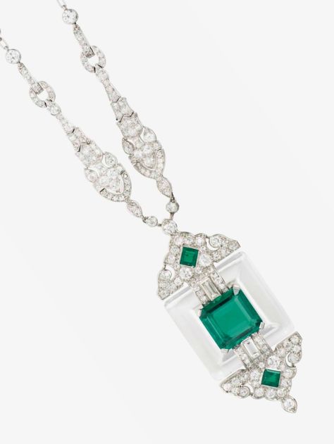 CARTIER | A FINE ART DECO EMERALD ROCK CRYSTAL AND DIAMOND PENDANT NECKLACE, CIRCA 1925. Cartier Art Deco Jewelry, Art Deco Diamond Pendant, Art Deco Emerald, Van Cleef & Arpels, Bvlgari Jewelry, Central Square, Art Jewelry Design, Princess Jewelry, Pearl Jewels