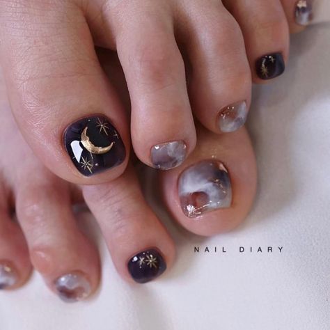 35 Pretty Toe Nail Art Ideas for 2022 : Moon & Star Galaxy Toenails I Take You | Wedding Readings | Wedding Ideas | Wedding Dresses | Wedding Theme Nail Art Toenails, Witchy Pedicure, Goth Pedicure, Purple Pedicure Ideas, Cute Pedicure Designs, Purple Pedicure, Toenail Art Designs, Cute Pedicures, Moon Manicure