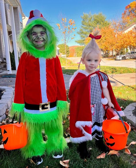 Toddler Cindy Lou Who Costume, Grinch And Cindy Lou Costume, Diy Cindy Lou Who Costume, Grinch And Cindy Lou, Cindy Lou Who Costume, Who Costume, Kids Halloween Costumes, Cindy Lou Who, Cindy Lou