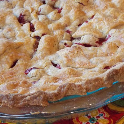 Wheat Pie Crust, Cranberry Apple Pie, Whole Wheat Pie Crust, Apple Cranberry Pie, Cranberry Pie, Easy Apple Pie, Cranberry Apple, Pie Crusts, Thanksgiving Pies