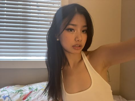 Filipino Face Claim, Asian Pfp, White Outfit Aesthetic, Tan Asian, Asian Actresses, Asian Eye Makeup, Foto Ideas Instagram, Asian Makeup, Tan Skin