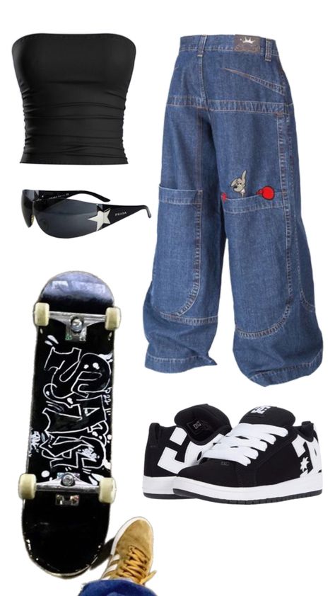 skater girl skateboard jnco baggy Chica Hip Hop, Skater Outfits, Skater Girl Outfits, Skater Girl, Trendy Outfits For Teens, Outfit Inspo Casual, 2000s Fashion Outfits, Looks Street Style