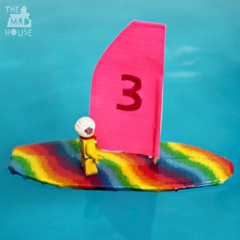 How to make a mini wind surfboard for toys that floats.  How to make a toy windsurf board or surf board. Make a surfboard or windsurf board for children's toys with this simple kids craft tutorial with free surfboard template Surfboard Template, Surfboard Craft, Wind Surfing Photography, Bd Art, Screen Free Activities, Summer Craft, Kids Board, Surf Board, Kid Activities