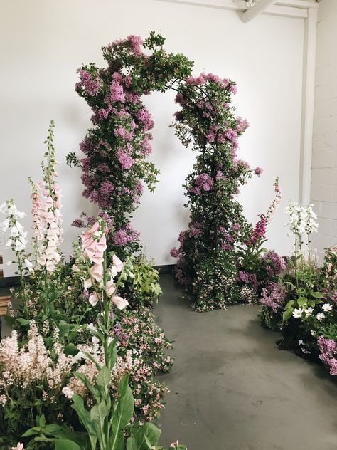 Indoor Garden Wedding, Floral Installations, Wedding Arches, Wedding Arbour, Flower Installation, Garden Wedding Inspiration, Larger Than Life, Ceremony Inspiration, Play Game