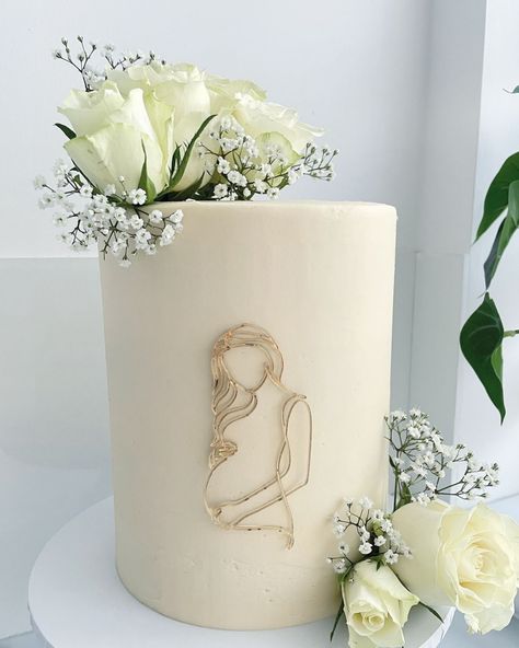 Something a little different for us 👶🏼 How gorgeous is this pregnancy silhouette acrylic charm on @stephscakestudio’s beautiful cake? �🤍 Pregnancy Cake, Cake Pregnancy Announcement, Pregnant Cake Ideas, Pregnancy Announcement Cake, Baby Announcement Cake, Pregnant Cake, Maternity Silhouette, Baby Shower Sweets, Acrylic Charms