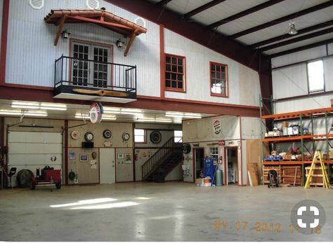 Airpark Homes, Hanger Homes, Airplane Hanger House, Texas Airport, Metal Shop Houses, Hangar Home, Hangar Homes, Aircraft Hanger, Shop With Living Quarters