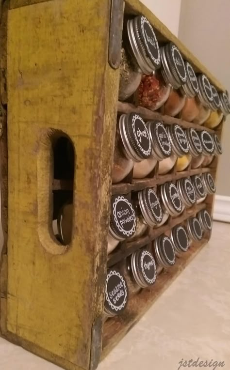 25+ Creative Vintage Storage Ideas 34 Coke Crate Spice Rack, Creative Spice Rack Ideas, Repurposed Farmhouse Decor, Tiny Cabin Interior Ideas, Rustic Kitchen Organization Ideas, Spice Holder Ideas, Creative Spice Storage, Pepsi Crate Ideas, Coke Crate Ideas