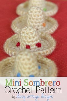 free hat crochet pattern Crochet Sombrero, Daisy Cottage, Tiny Crochet, Cottage Designs, Mexican Hat, Mini Hat, Hat Tutorial, Crochet Keychain Pattern, Crochet Free