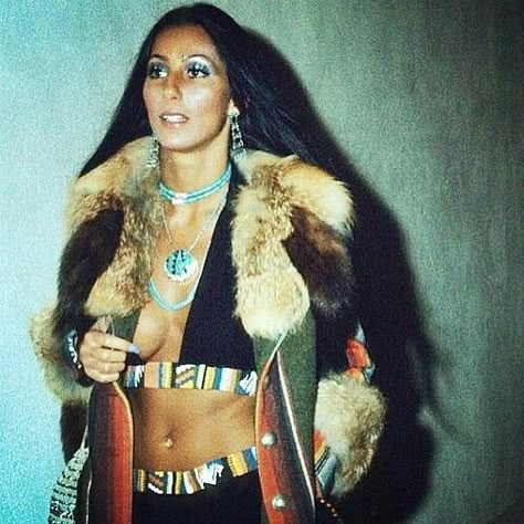 Cher 1970s, 70s Cher, Cher Style, Young Cher, Cher 70s, Cher Looks, Cher Outfits, Cher Photos, George Clinton